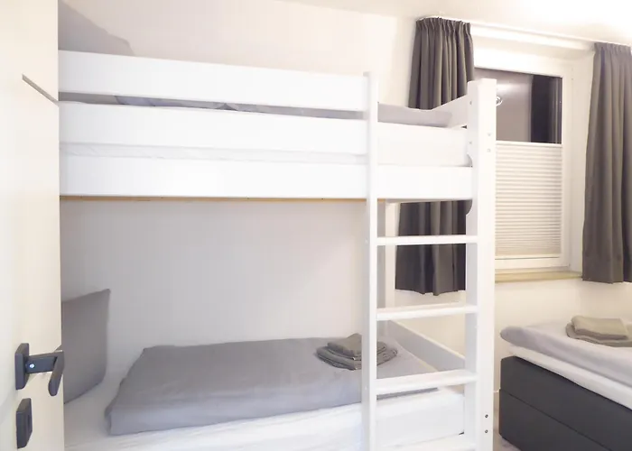 Apartment Glamory Pool Sauna Wifi 6 Personen Near Lift Balkon Ps4 *